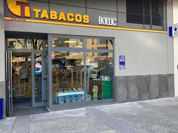 Estanco Bollic de Fraga, donde se vendió el 2º premio