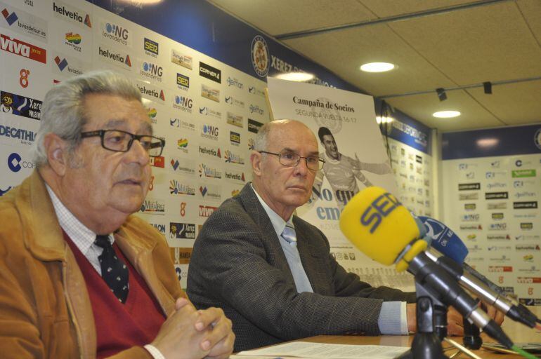 Pepe Ravelo y José Antonio Pérez-Rendón, presentan la campaña de socios para la seguda vuelta del campeonato en División de Honor   