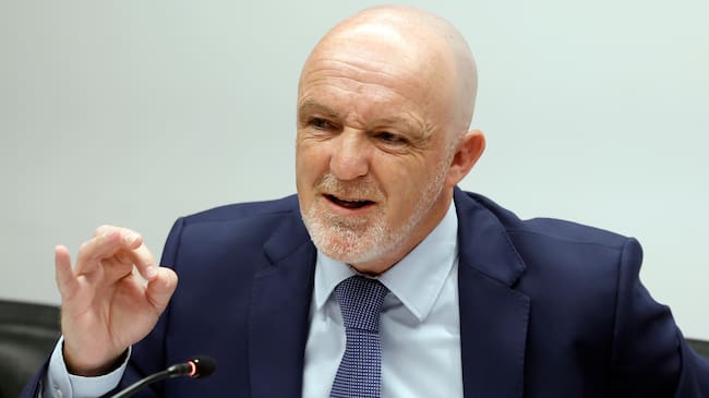 El exconsejero de Desarrollo Rural con el Gobierno de UPN y actual portavoz parlamentario de esta formación, Javier Esparza, declarando en la Comisión de Investigación de Obra Pública en Navarra