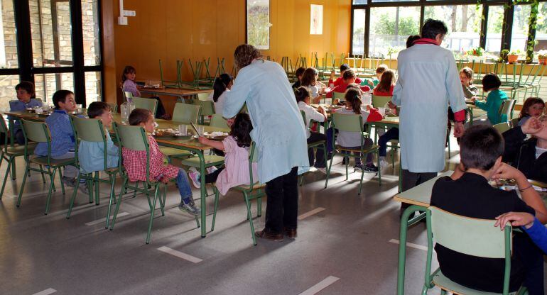 Al Baix Llobregat han rebut més d&#039;11.000 demandes de beques menjador, la xifra més alta dels últims anys