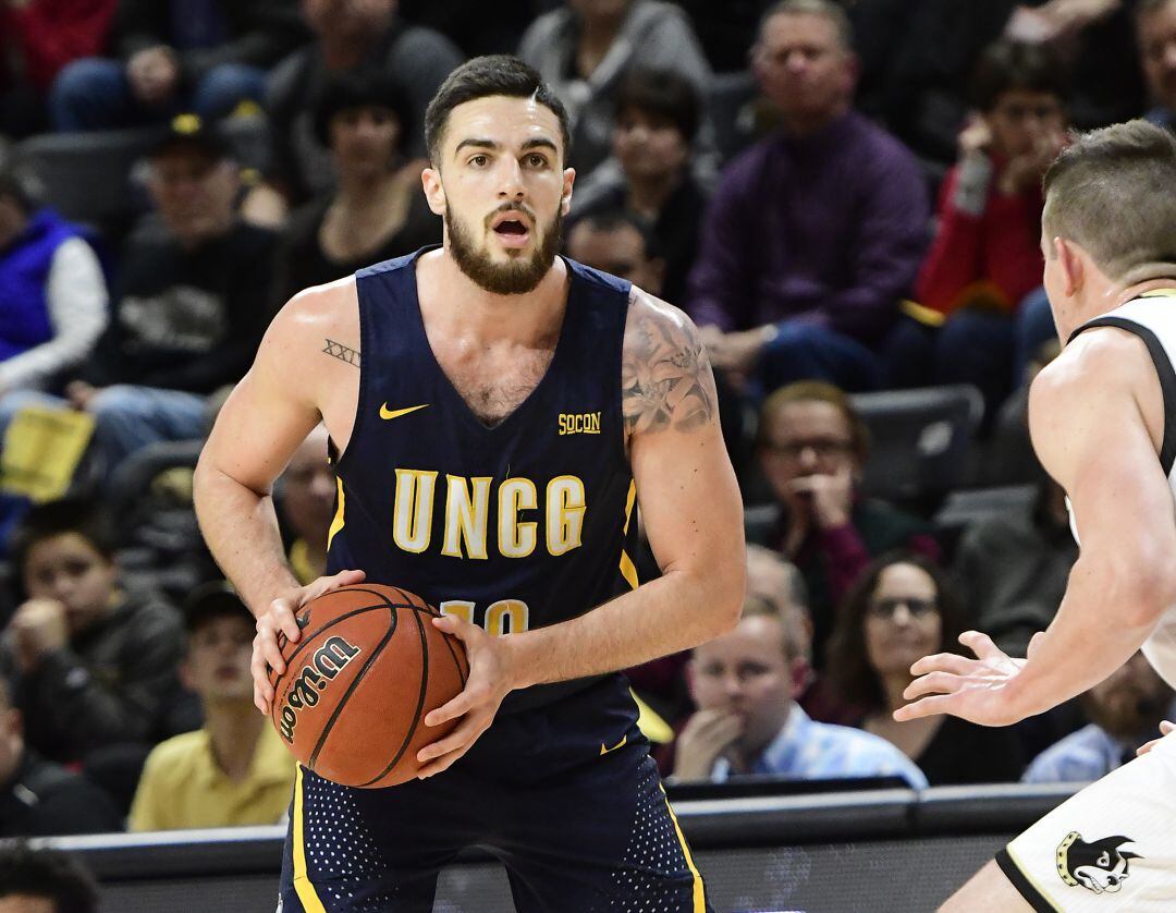 Francis Alonso ha promediado más de 17 puntos en su temporada como senior con los &#039;spartans&#039; de la UNCG