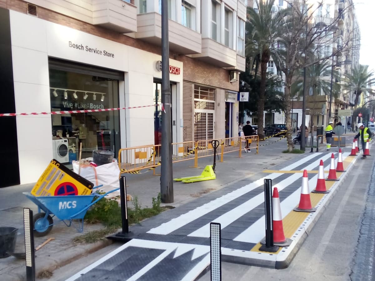Burriana instalará dos plataformas accesibles en las paradas de autobús