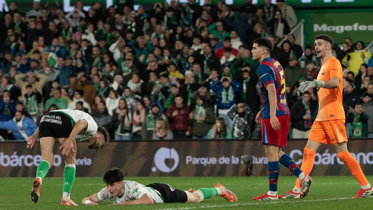 José Alberto, entrenador del Racing, defiende a Manex Lozano: “Si la hubiese metido, nadie habría dicho nada”