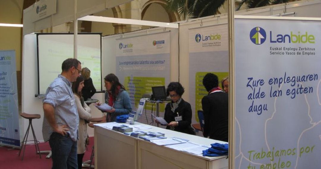 El paro descendió en Álava en 2018