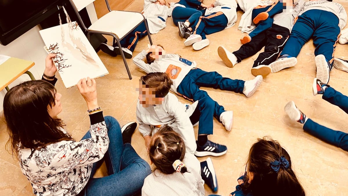 Los niños y niñas de Gandia aprenden a gestionar sus emociones