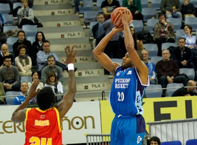 Jason Robinson fue el máximo anotador del GBC con 24 puntos