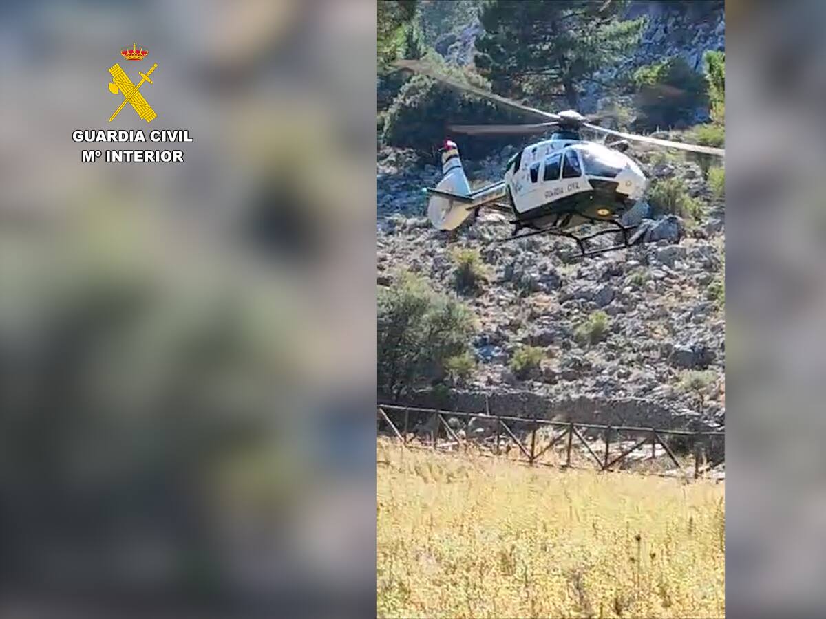 Rescatada en helicóptero una senderista que se desvaneció por golpe de calor en la Sierra de Grazalema