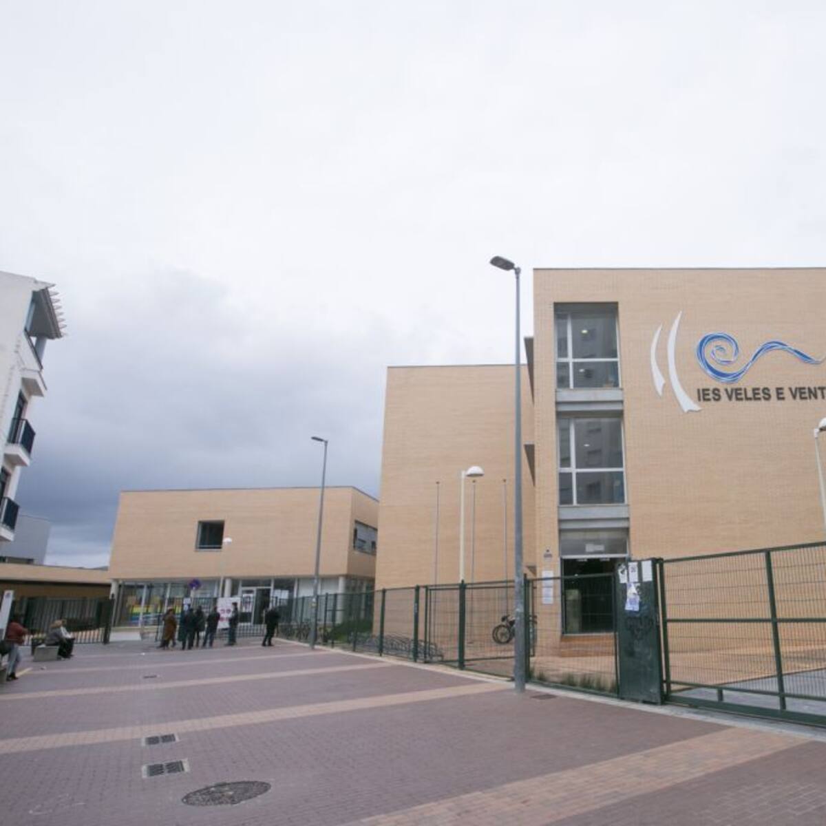 El Consell destina más de 600.000 euros para reparar la fachada del IES Veles e Vents del Grau