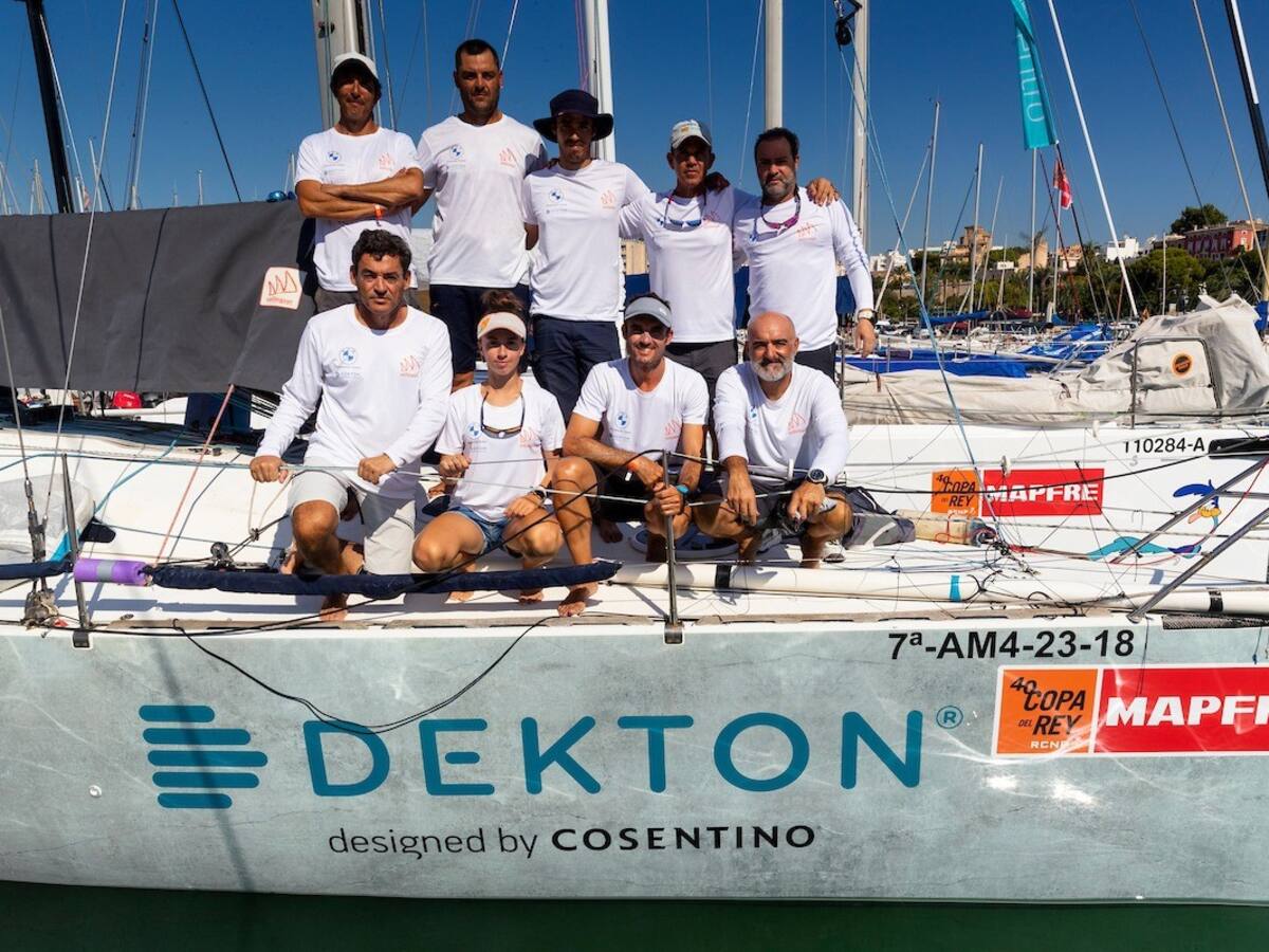 El barco almeriense ‘Peneque Pro’ se despide de la 40 Copa del Rey Mapfre