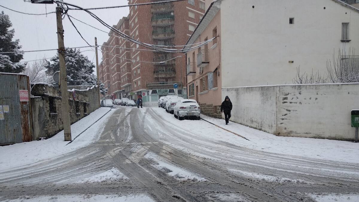 Han sido atendidos 57 accesos a pueblos con tres quitanieves