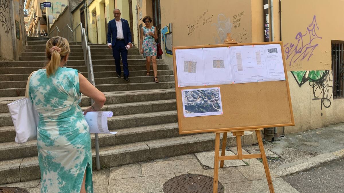 El ayuntamiento de Ponferrada invierte 40.000 euros en el Rañadero para recordar su aspecto empedrado y marcar su imagen jacobea