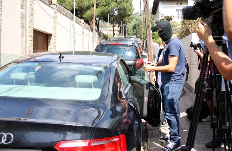 Fotografía de la operación de detención de Jordi Sumarroca.