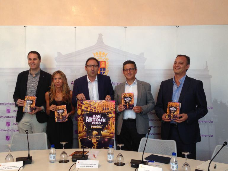 Imagen de la presentación del programa de fiestas de San Antolín 2016