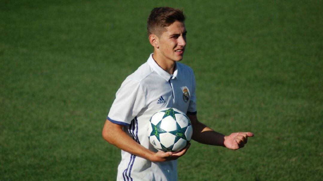 Javi Hernández durante su etapa como Juvenil en el Real Madrid. 