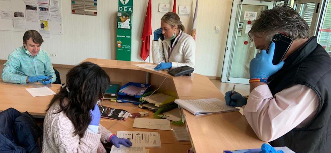 El alcalde y los concejales en la ronda de llamadas