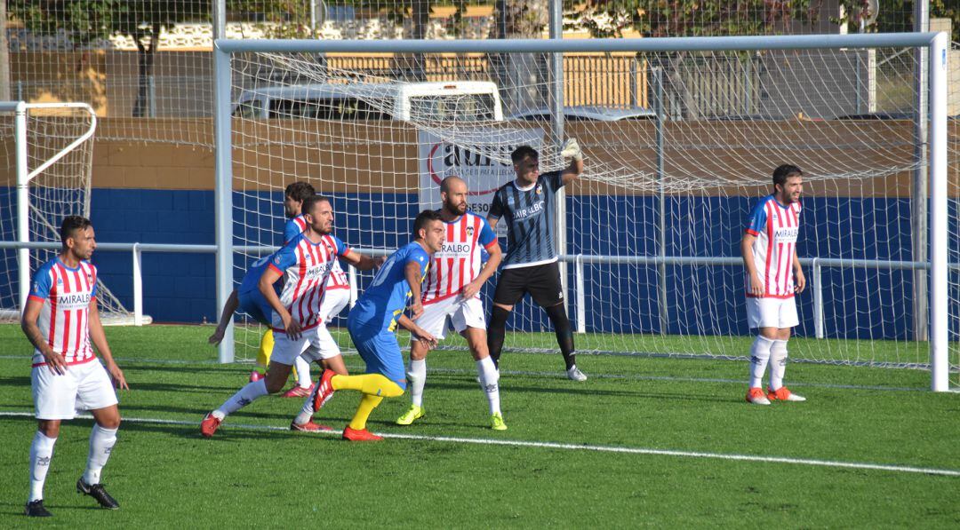 Defensores del Jávea durante un partido.