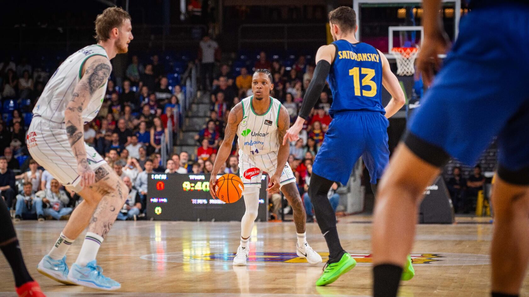 El Unicaja sucumbió en su visita al Barça