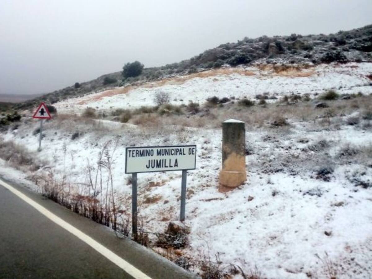 El temporal deja nieve en las zonas altas