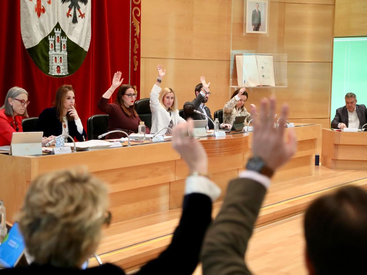 Alcobendas prohibirá el uso del niqab o el burka en las dependencias municipales