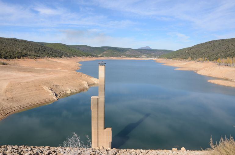 Embalse de Beleña