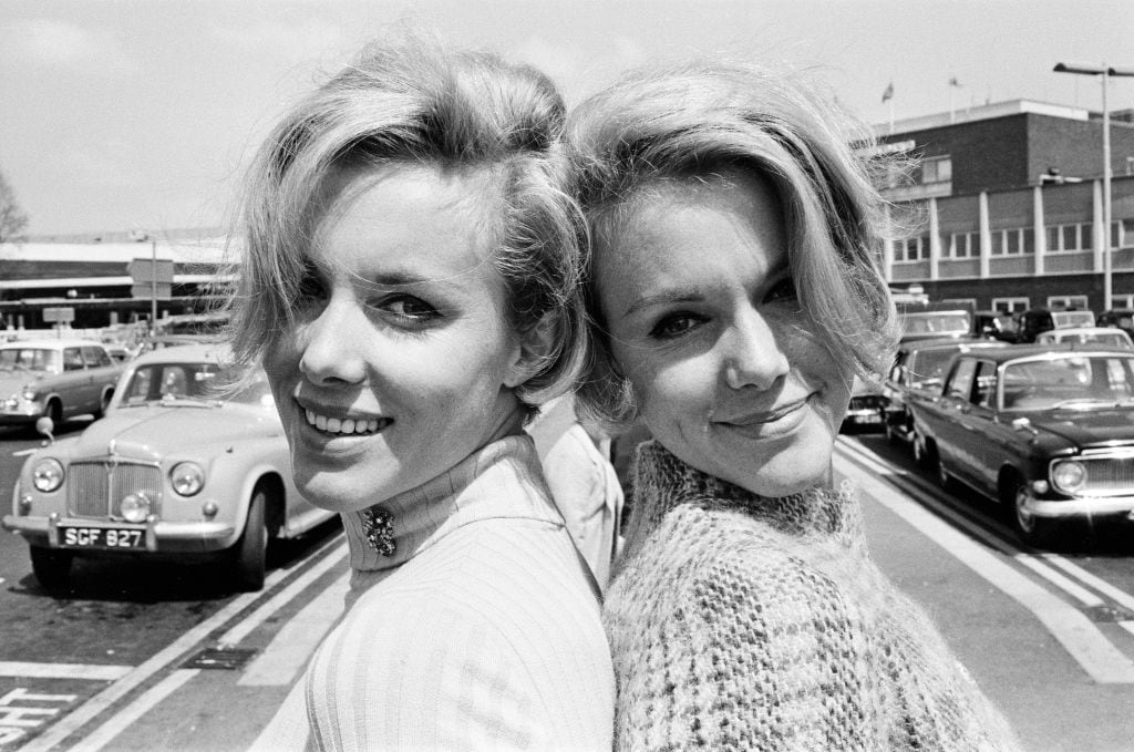 Las gemelas Ellen y Alice Kessler, en una foto de archivo en 1967.