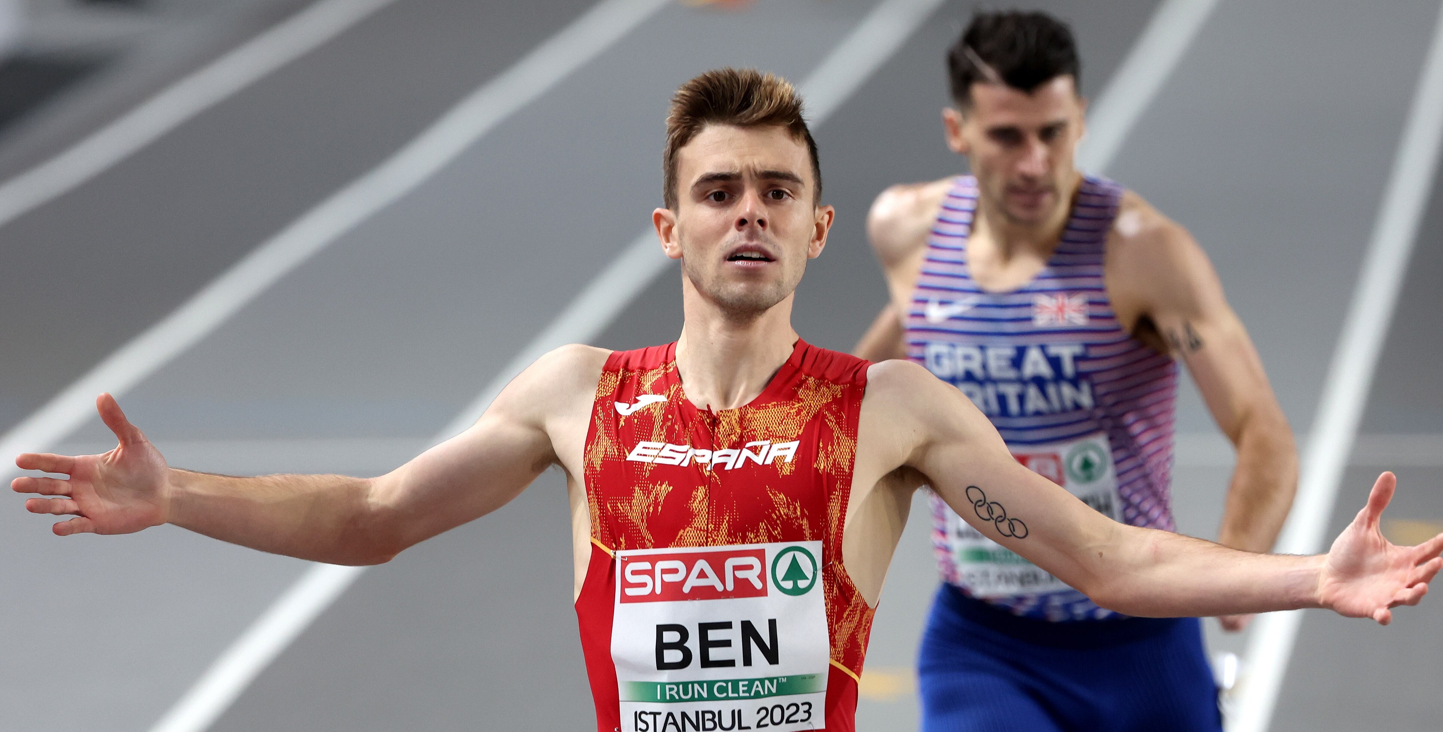 -FOTODELDÍA- Estambul (Turquía), 04/03/2023.- El español Adrián Ben campeón de Europa de 800 metros en pista cubierta en Estambul