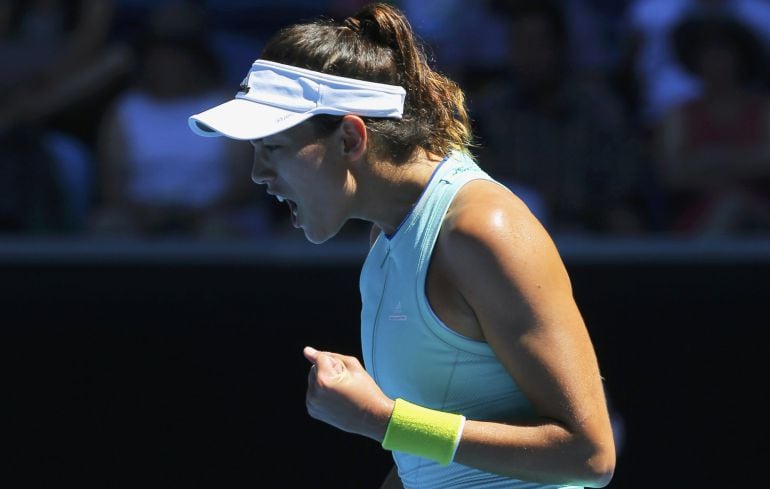 Garbiñe Muguruza cierra el puño en Australia