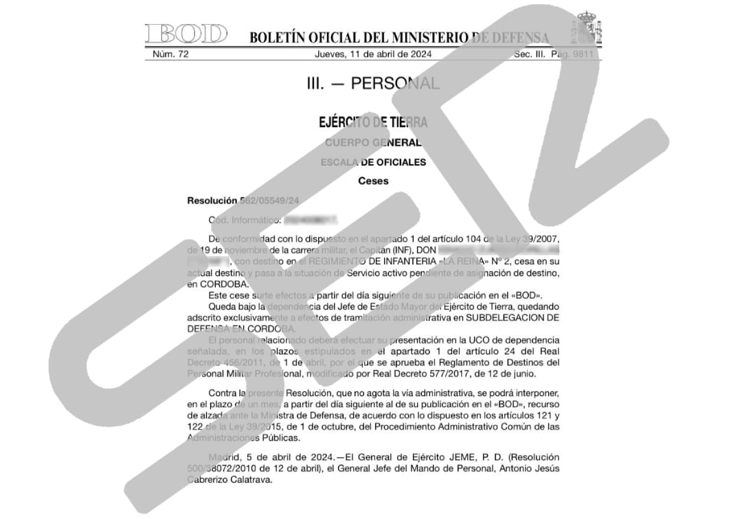 Defensa firma el cese en destino del capitán que dirigió el ejercicio de Cerro Muriano en el que murieron ahogados dos militares el pasado 21 de diciembre en la base militar de Córdoba.