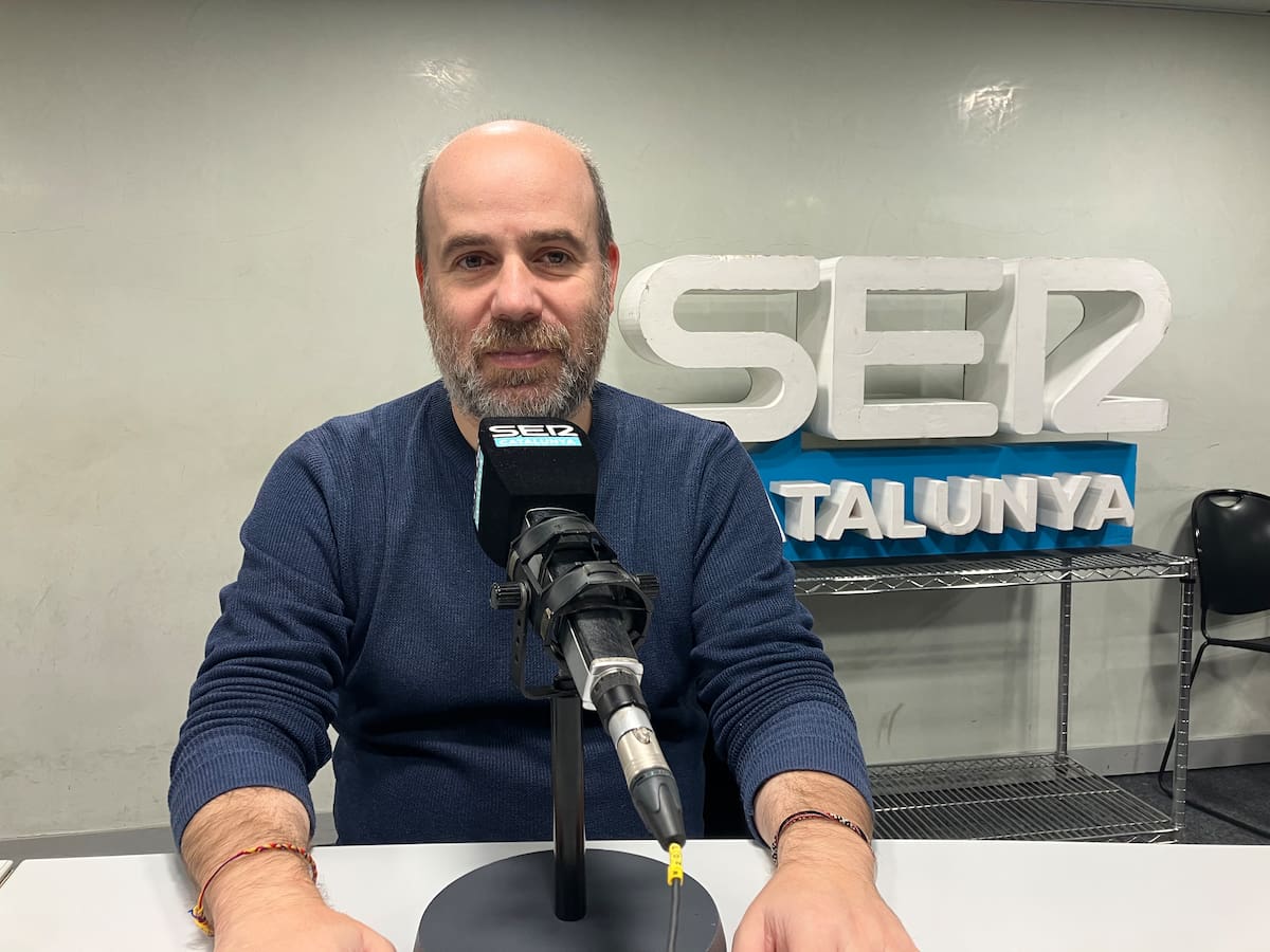 Javier Peña: "Quan va morir la meva amiga Paula li vaig prometre dedicar-me allò que m'agrada, l'escriptura"