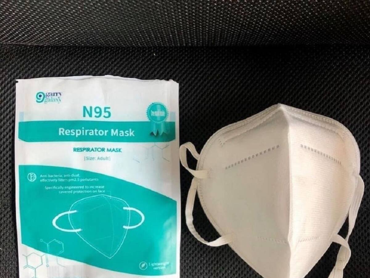 300 sanitarios utilizaron las mascarillas defectuosas en el Hospital de Ávila