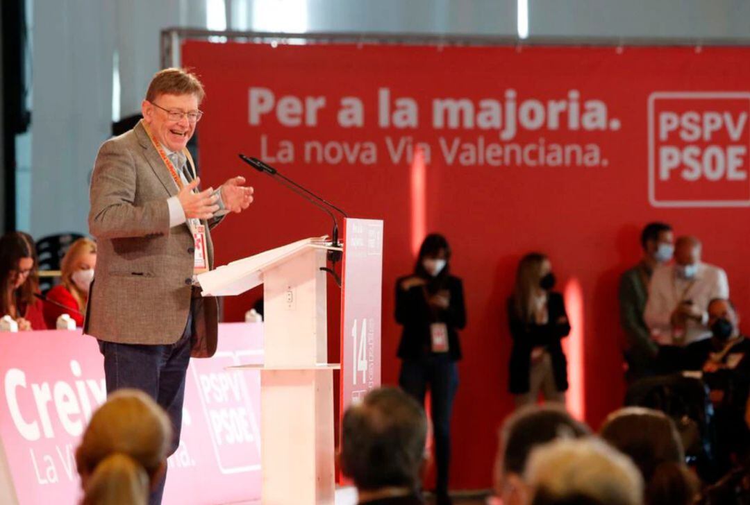 Ximo Puig durante el Congreso que se está celebrando en Benidorm