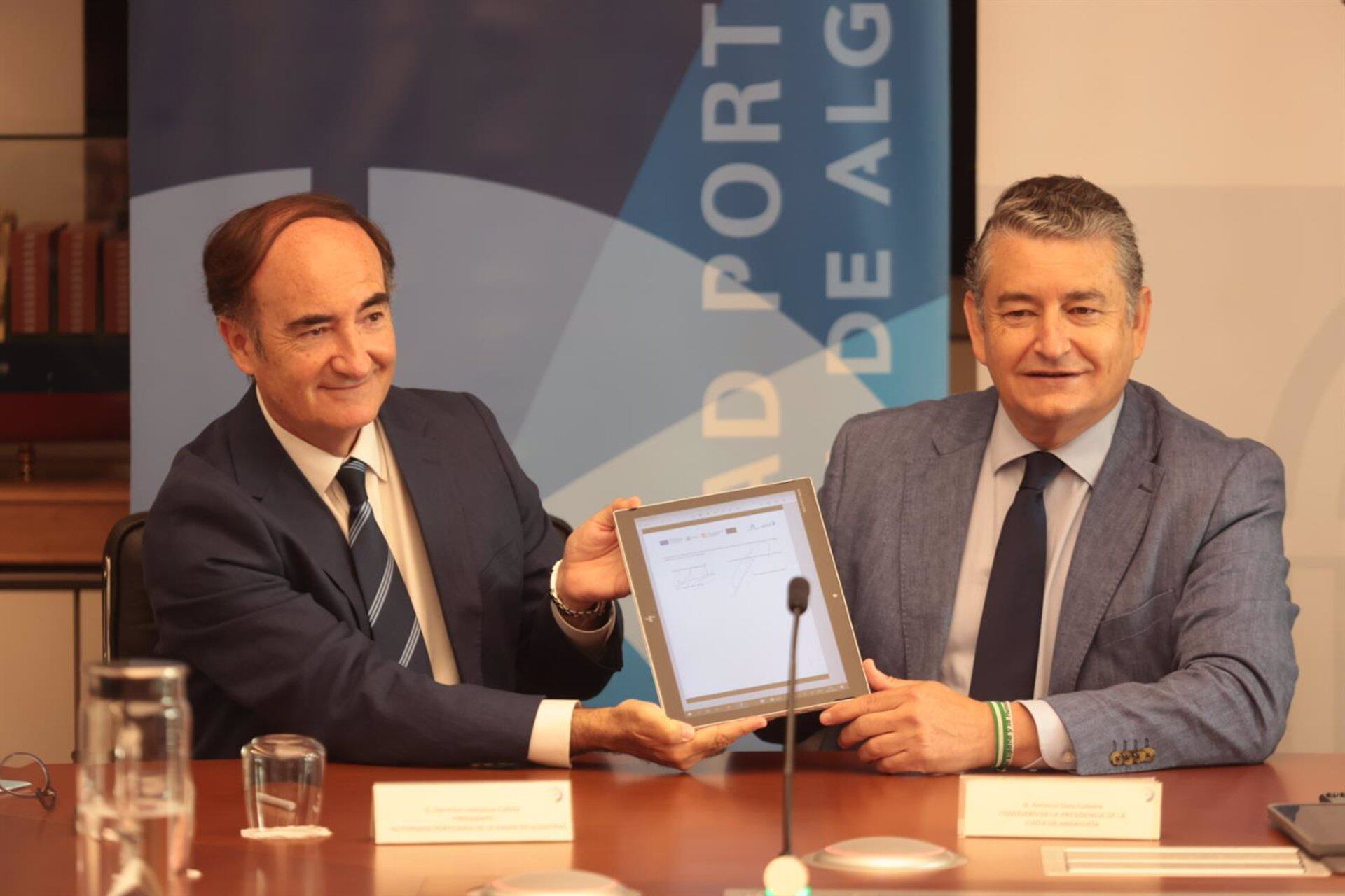 Gerardo Landaluce y Antonio Sanz, durante la presentación.