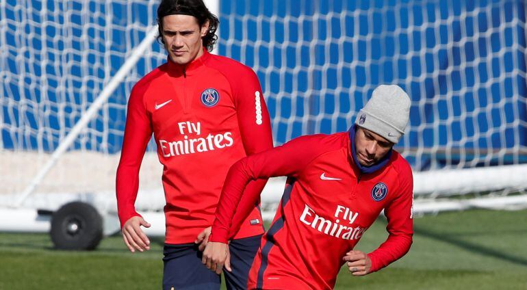 Neymar y Cavani, durante un entrenamiento con el PSG