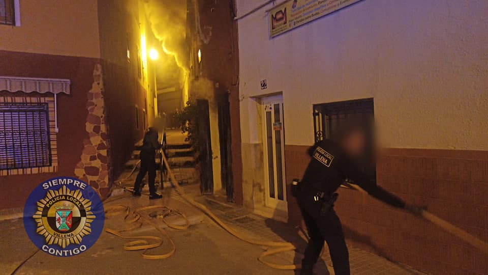 Imagen de la actuación ante el incendio