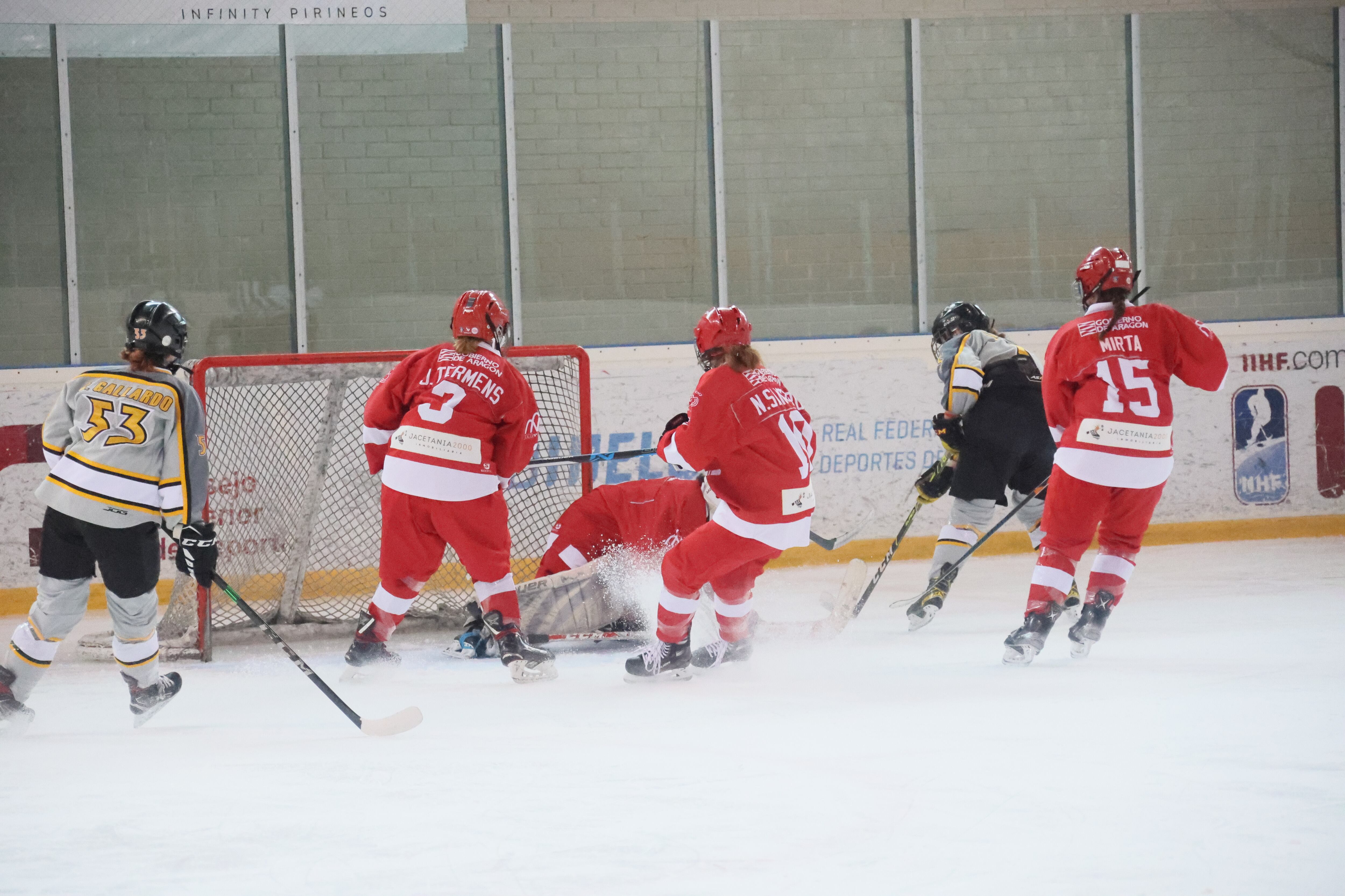 Gran partido del equipo femenino (Foto M.A Henares)