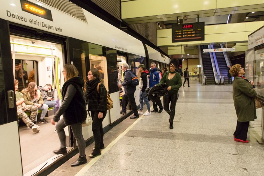 Las estaciones de Metrovalencia estarán abiertas las 24 horas durante la Nochevieja