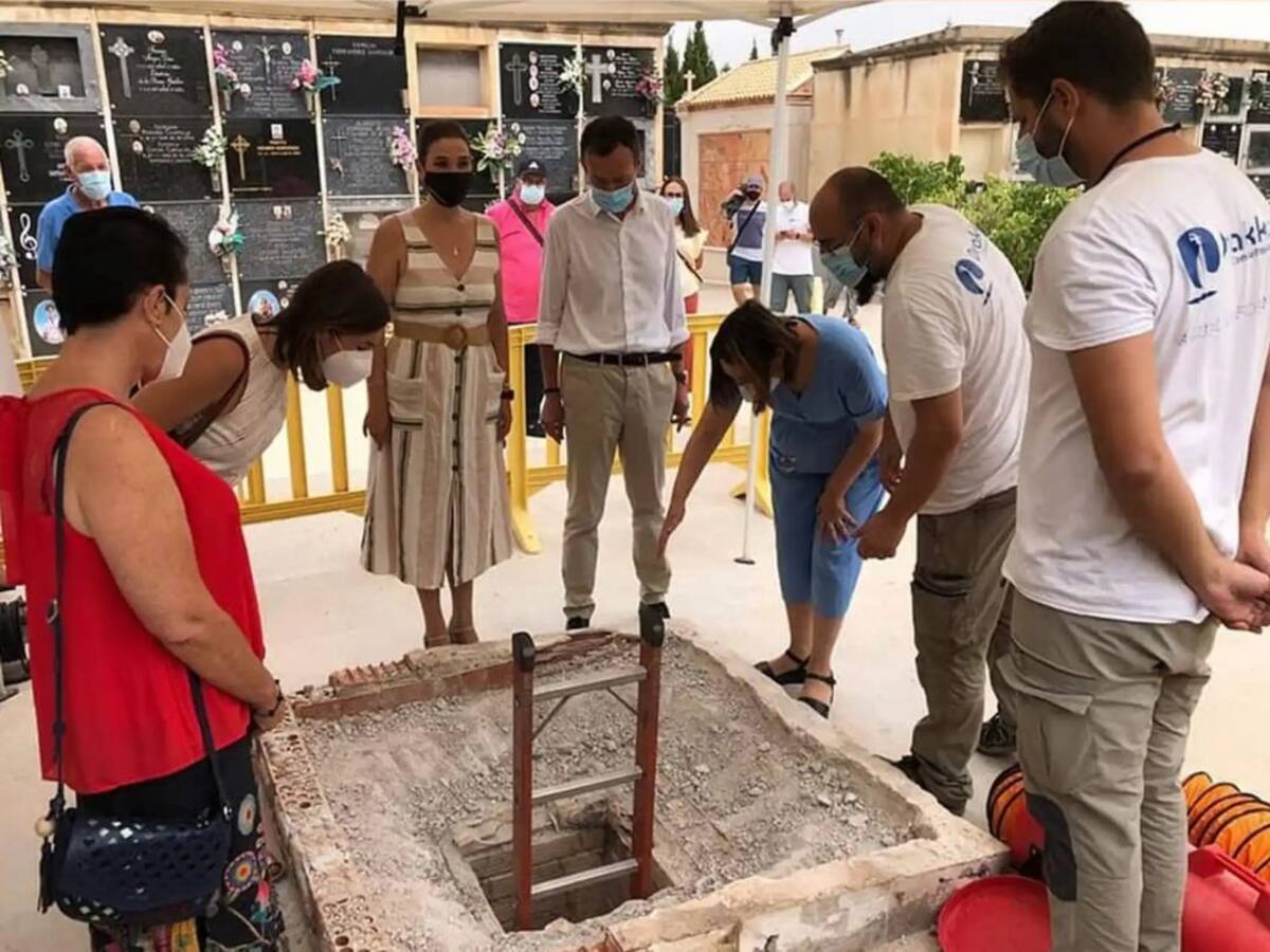 El ayuntamiento abre un expediente al arqueólogo municipal para esclarecer el asunto de las exhumaciones