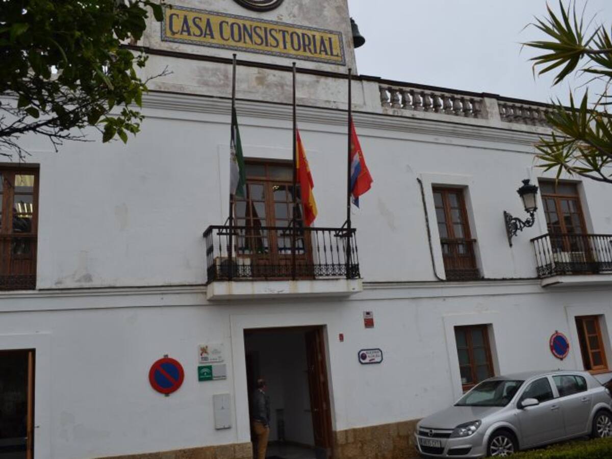 Hacienda retiene a Tarifa los ingresos del Estado