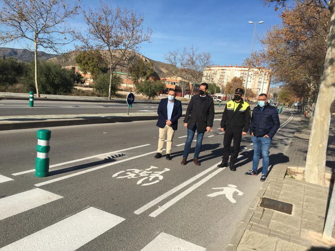 Alcalde de Elda junto a los concejales de Seguridad Ciudadana  y Servicios Públicos así como el comisario principal Policía Local Elda