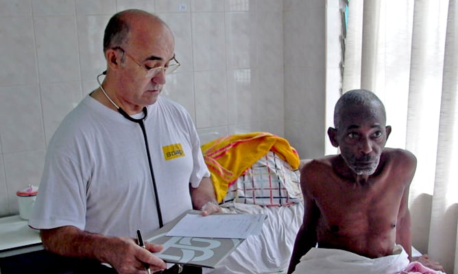 Manuel García Viejo, director médico del Hospital San Juan de Dios