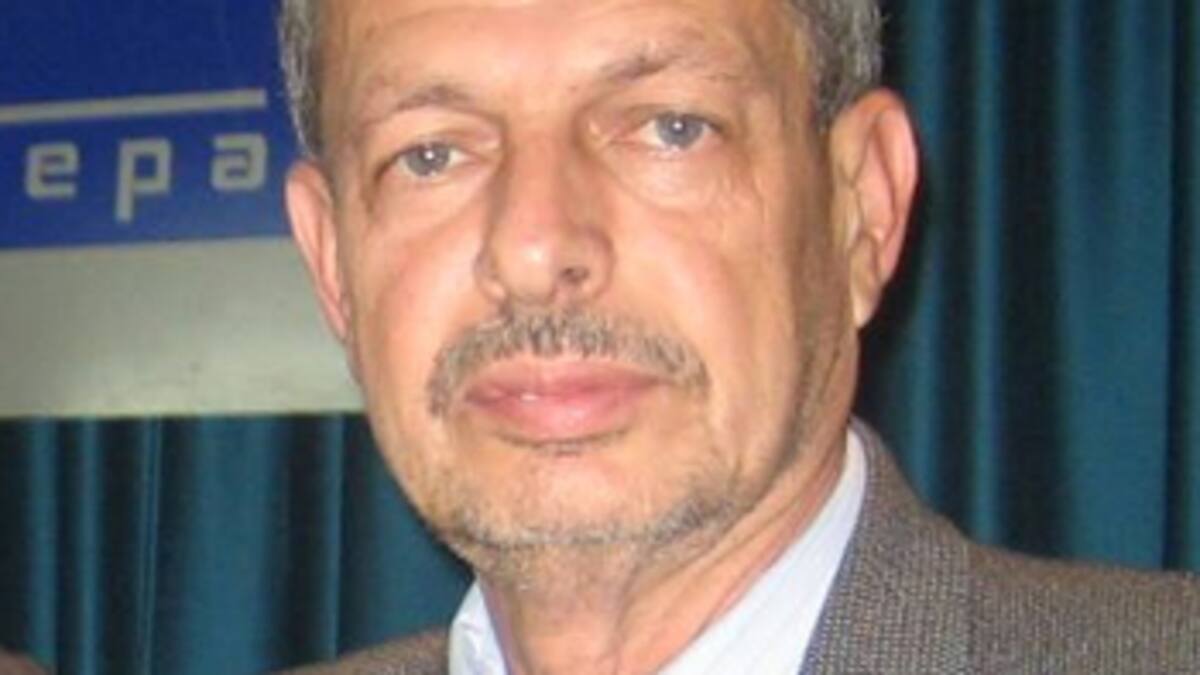 Polémica reelección de Antonio Vélez como secretario general de la FECAO