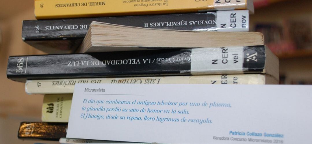 Libros de una de las bibliotecas