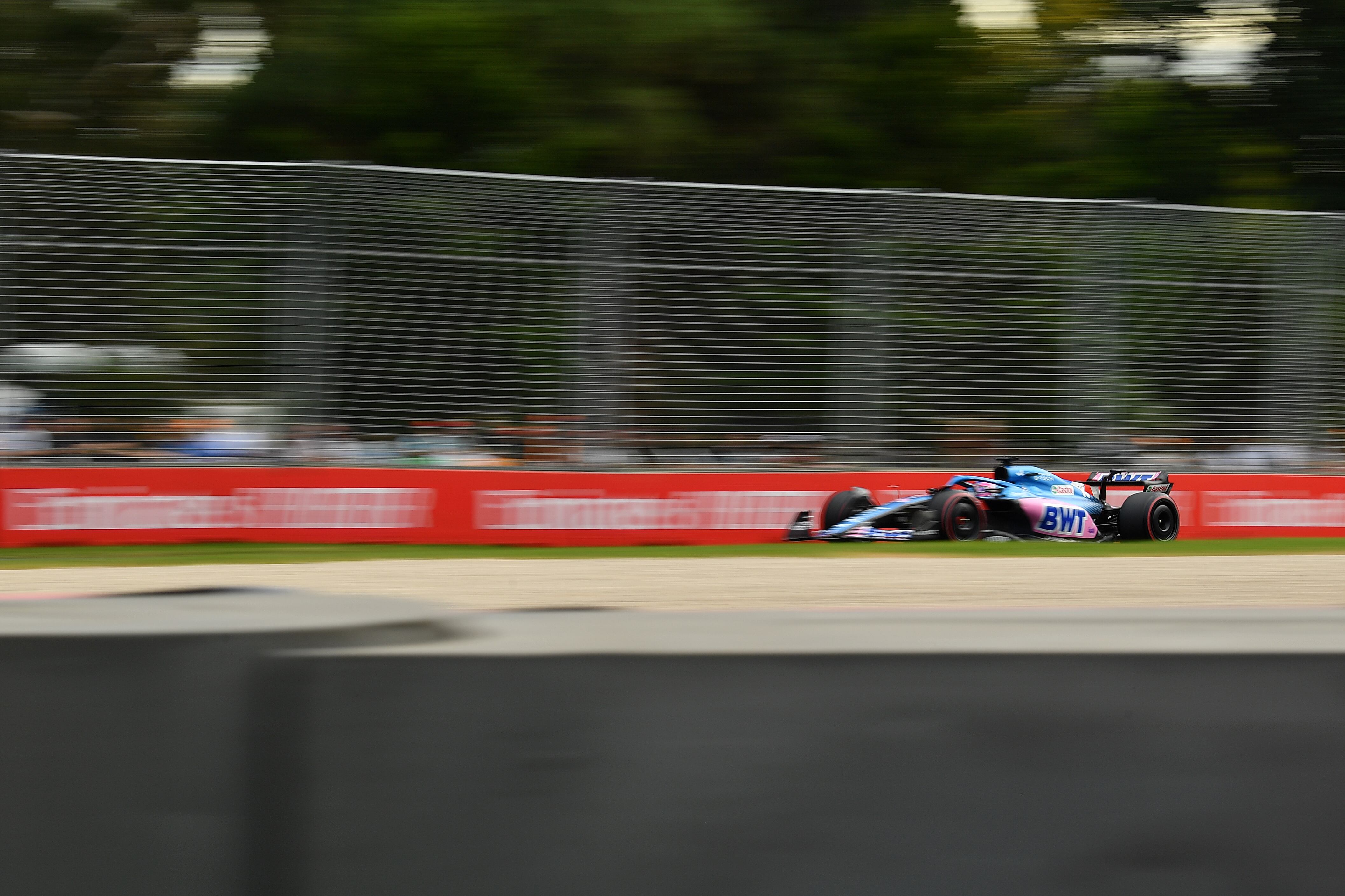 Fernando Alonso, en los entrenamientos libres de Melbourne