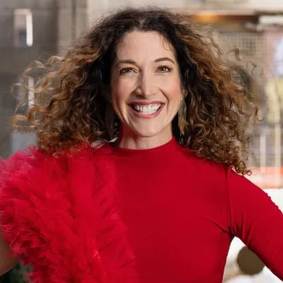 Randi Zuckerberg, emprendedora tecnológica y exdirectiva de marketing de Facebook