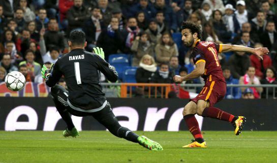 Mohamed Salah y Keylor Navas, frente a frente.
