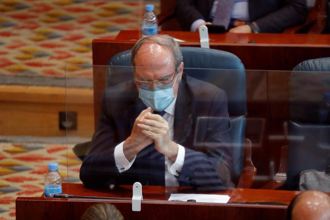 El portavoz socialista, Ángel Gabilondo, durante la segunda sesión del debate sobre el estado de la región celebrada este martes en la Asamblea de Madrid.