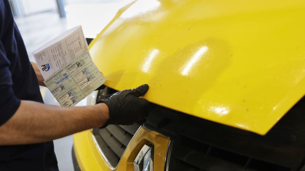 Si pasaste la ITV de tu coche tras el confinamiento es posible que ya la lleves caducada y no lo sepas