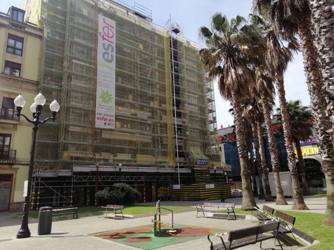 Un edificio en plena rehabilitación.