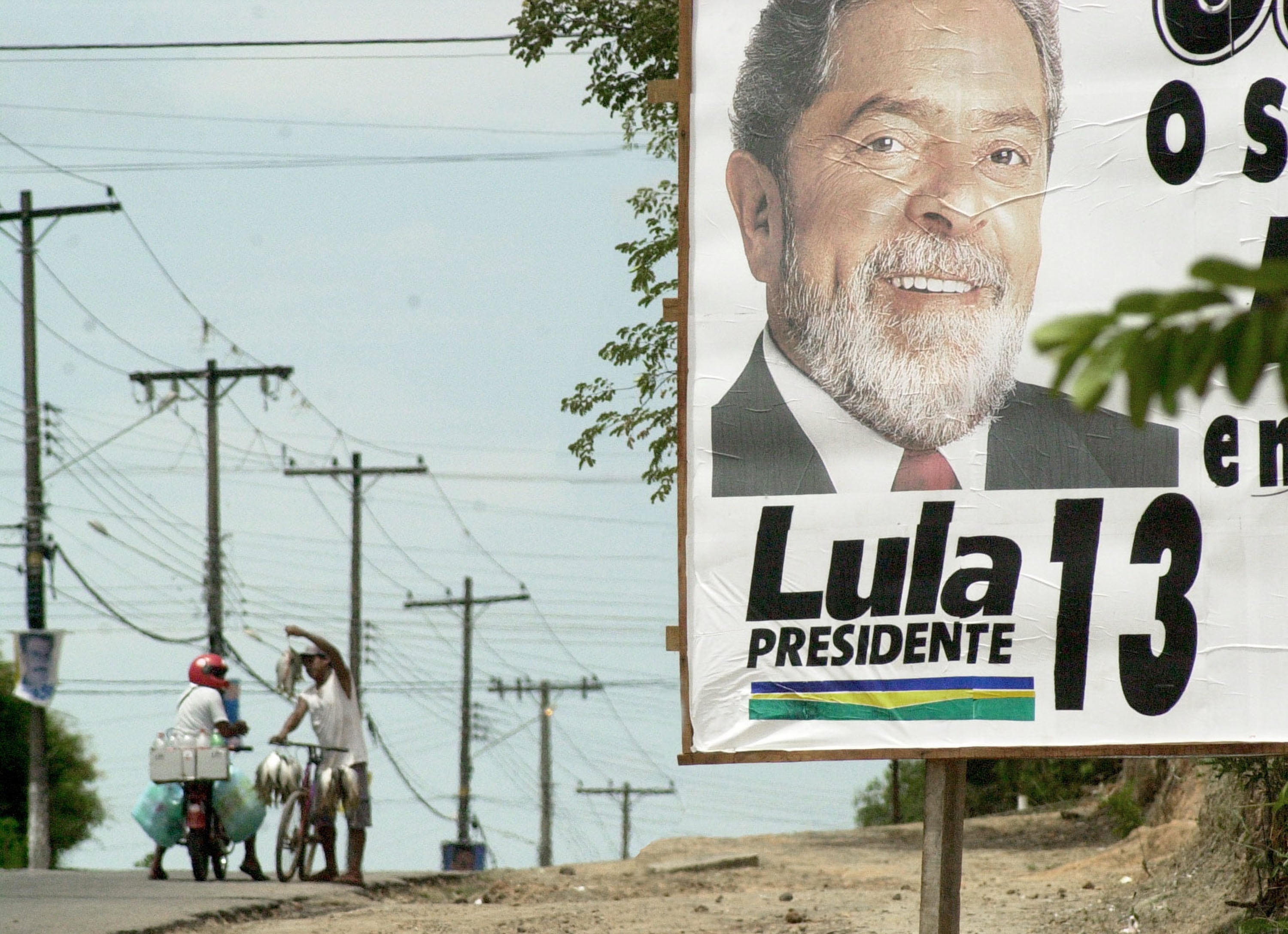 Cartel de Lula da Silva durante las primeras elecciones presidenciales que ganó.