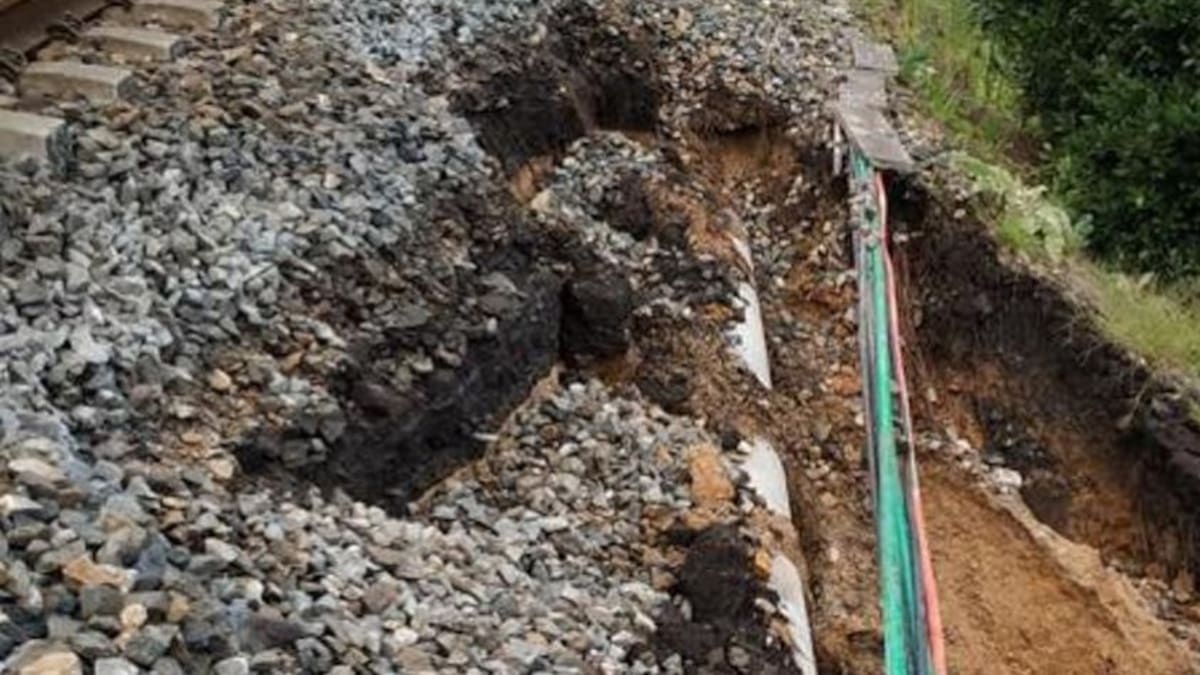 Restablecido el servicio ferroviario de O Burgo a A Coruña